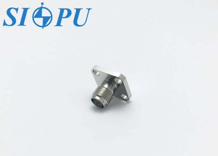 Weibliche Vier-Loch-Mikrostrip SMA-HF-Anschlussflansche mit Dia 1.3 × 0.5 × 1.5